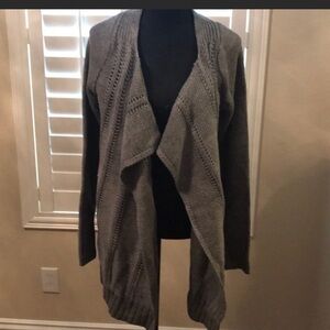 NWOT gray Acrylic blend openfront cardigan medium